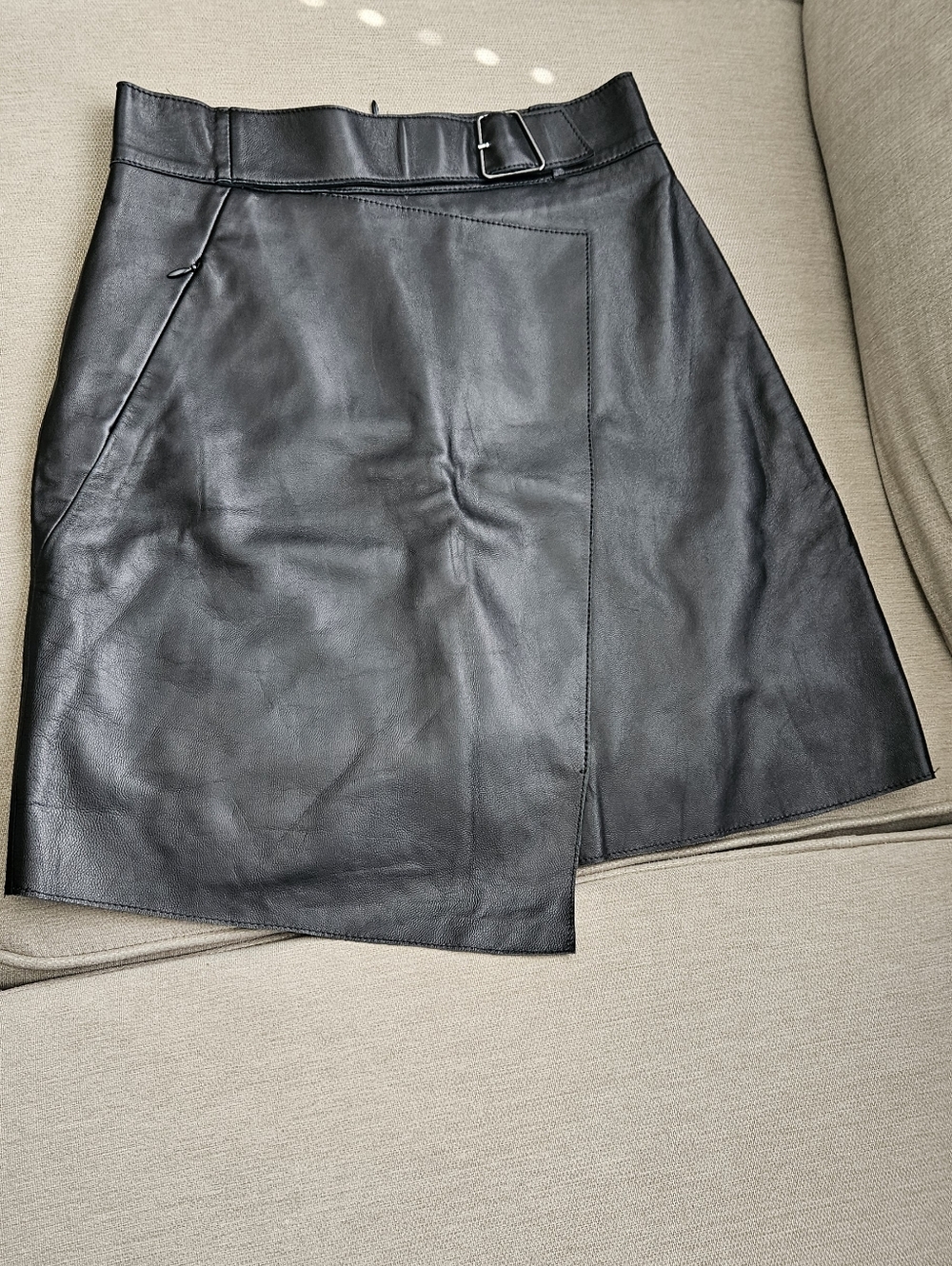 XHANGE Classic Black  Leather A-Line Skirt with Buckle Waist